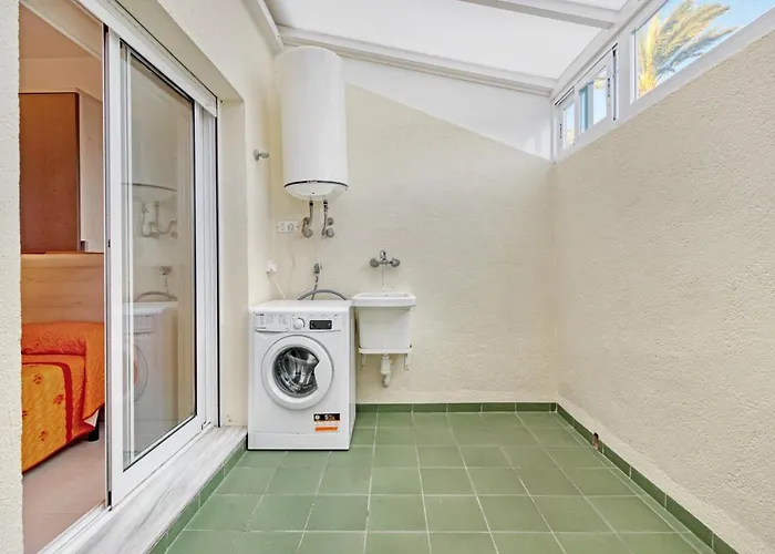 Brisas C2 아파트 페드리구에르